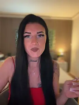 LizaRoxx online show from 04.15.26