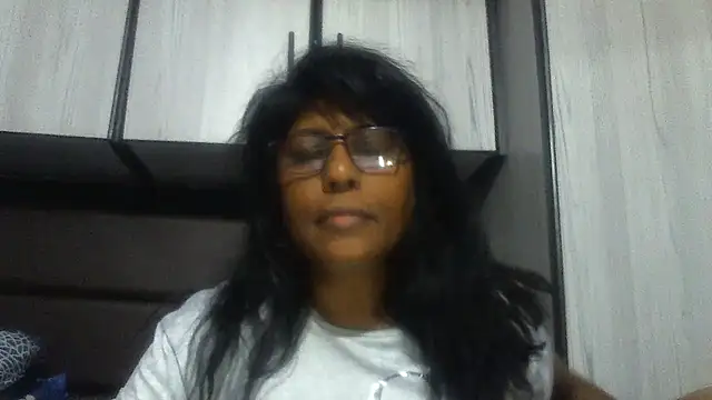 Snapshot of MsAttitude chatting on 12.25.24 MsAttitude online show from 12.25.24