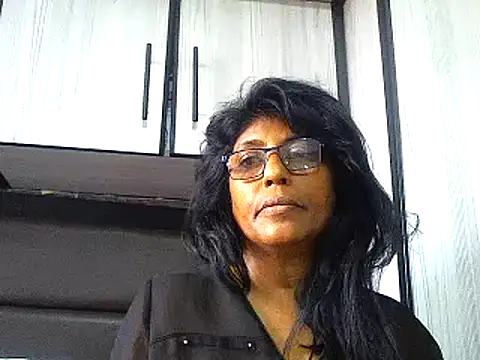 Snapshot of MsAttitude chatting on 01.13.25 MsAttitude online show from 01.13.25