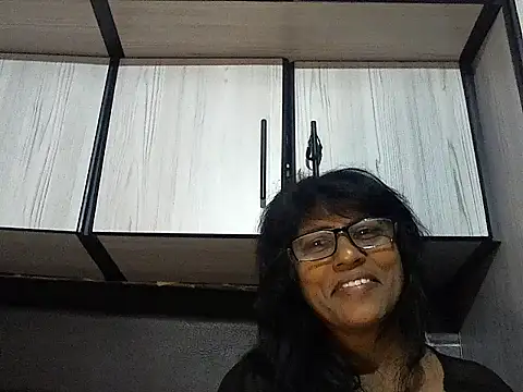 Snapshot of MsAttitude chatting on 10.20.25 MsAttitude online show from 10.20.25