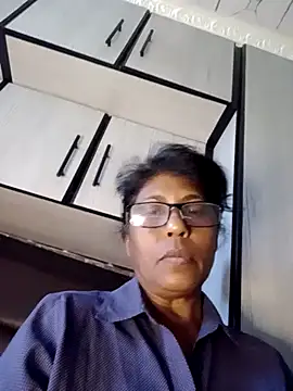 MsAttitude online show from 04.21.26