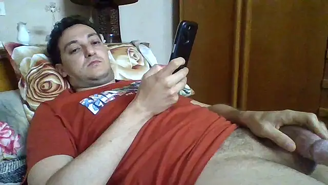 Snapshot of SQUIRRRTER chatting on 05.24.26 SQUIRRRTER online show from 05.24.26