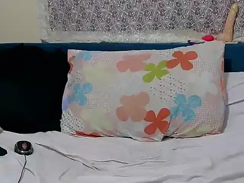 divineass 1 online show from 11.07.25