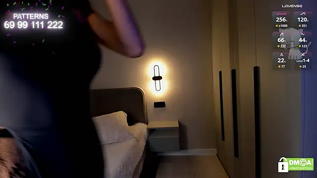 Ammiaka online show from 04.23.26