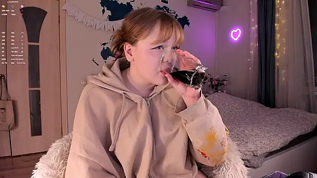 LisaLaas online show from 12.11.24