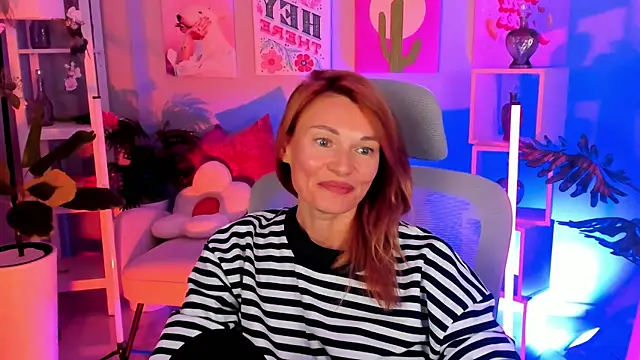 MistyBarnes online show from 10.12.25