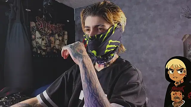 Snapshot of AcidMilo chatting on 10.14.25 AcidMilo online show from 10.14.25