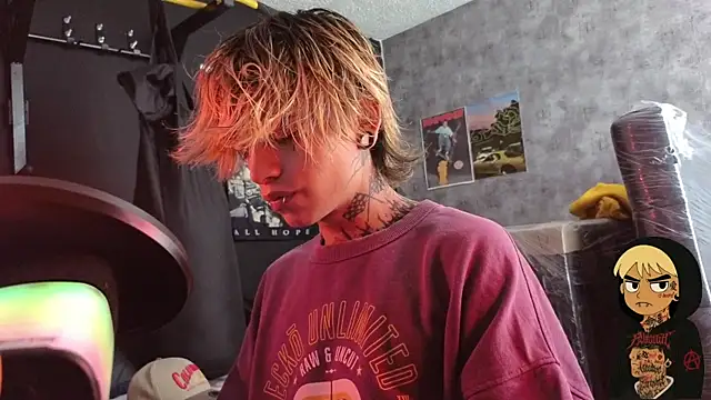 Snapshot of AcidMilo chatting on 10.30.25 AcidMilo online show from 10.30.25