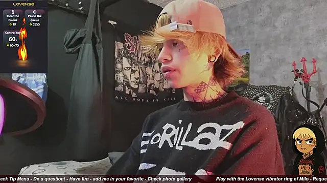 Snapshot of AcidMilo chatting on 11.13.25 AcidMilo online show from 11.13.25