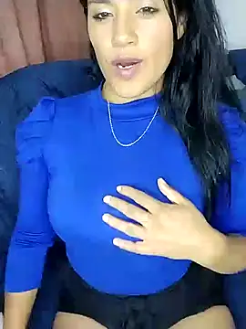 zhayra rose online show from 02.02.25