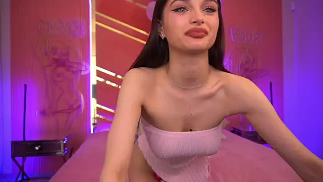 Snapshot of LittleeCutee chatting on 03.14.25 LittleeCutee online show from 03.14.25