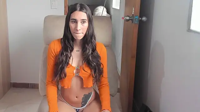 ZoeStewart online show from 03.04.25