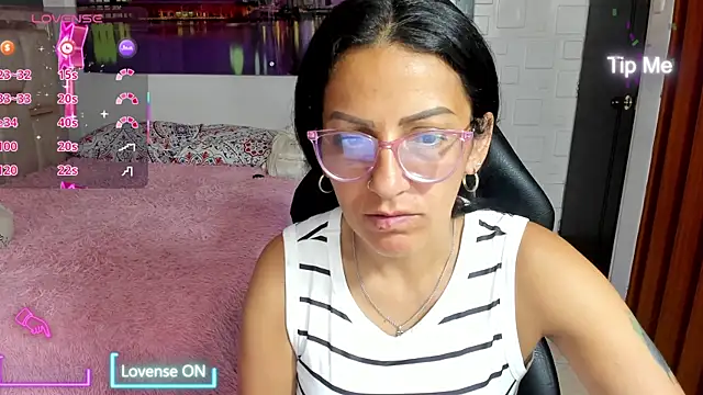 alma blue online show from 04.07.26