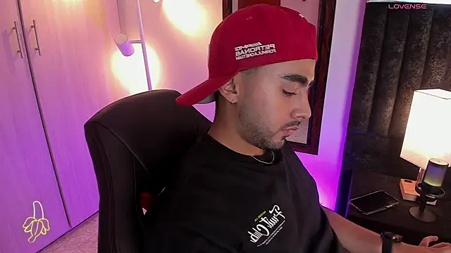 ItsMeEros online show from 10.14.25