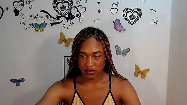 Snapshot of dirtydolltsx chatting on 02.04.25 dirtydolltsx online show from 02.04.25