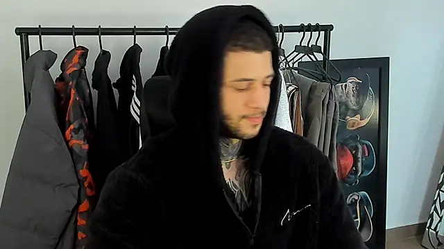  jamesleandros1 online show from 12.03.25