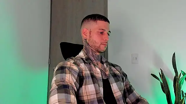  jamesleandros1 online show from 02.25.26