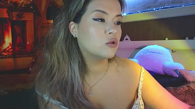 Malika uAngel online show from 01.08.25