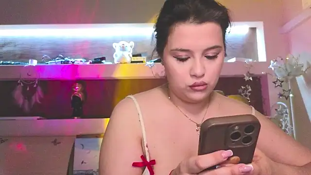 Snapshot of Malika_uAngel chatting on 10.09.25 Malika uAngel online show from 10.09.25