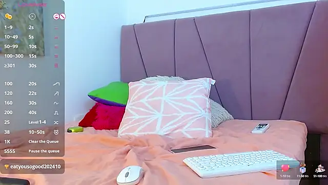 PIA STONE online show from 01.19.25