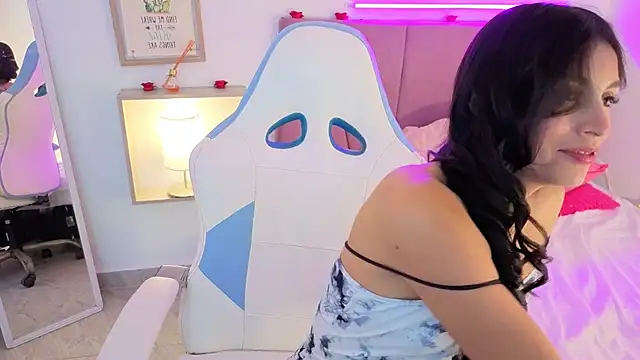 PIA STONE online show from 09.12.25