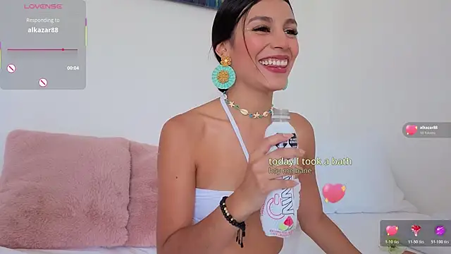 PIA STONE online show from 03.24.26