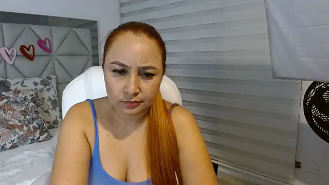 Snapshot of nana_levy chatting on 02.18.25 nana levy online show from 02.18.25