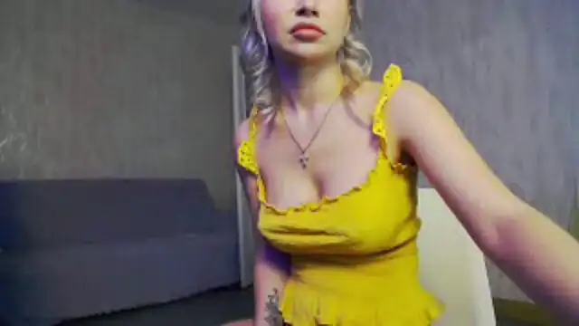 Snapshot of Bellydevilmilky chatting on 01.28.25 Bellydevilmilky online show from 01.28.25