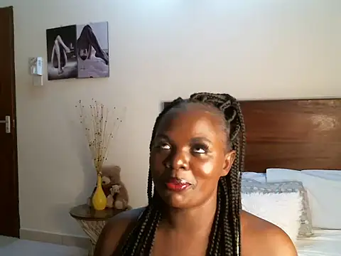 Snapshot of pay_tience chatting on 02.02.25 pay tience online show from 02.02.25