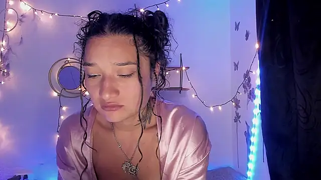 Eva Lee  online show from 03.02.25