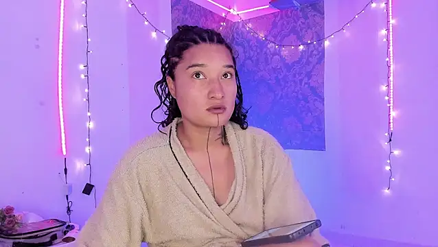 Snapshot of Eva_Lee_ chatting on 06.30.26 Eva Lee online show from 06.30.26