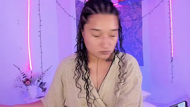 Snapshot of Eva_Lee_ chatting on 07.05.26 Eva Lee online show from 07.05.26
