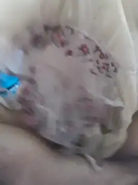 Snapshot of chubby_wife chatting on 10.03.25 chubby wife online show from 10.03.25