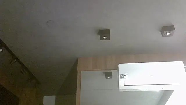 Skinny-Kitten online show from 10.07.25