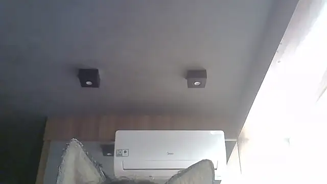 Skinny-Kitten online show from 01.08.26