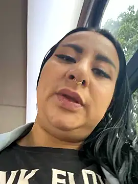 Abril Luv online show from 01.16.26