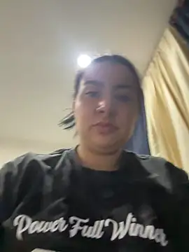 Abril Luv online show from 02.02.26