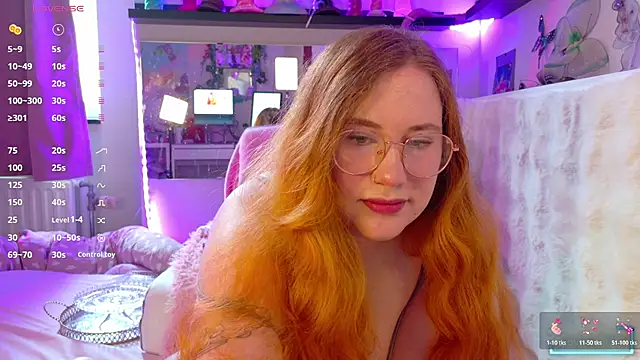 Snapshot of FluffyRainbowKity chatting on 07.23.26 FluffyRainbowKity online show from 07.23.26