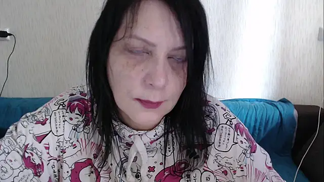 Snapshot of Mirabelle_Sweet chatting on 06.08.26 Mirabelle Sweet online show from 06.08.26