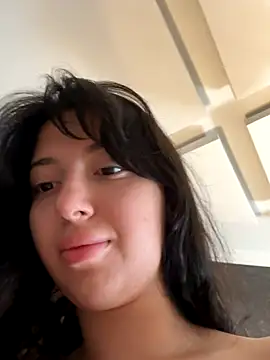 Snapshot of Tasty_Nora chatting on 10.03.25 Tasty Nora online show from 10.03.25