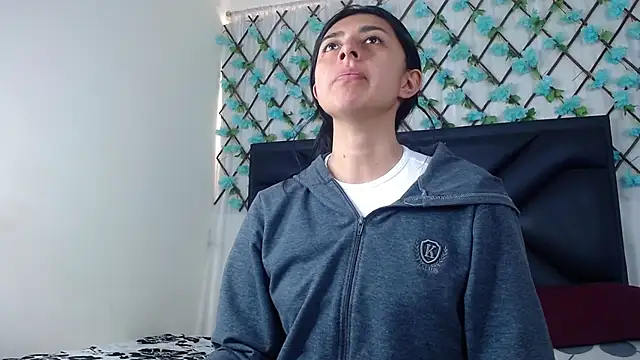 EmmaWilliamss online show from 01.10.26