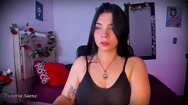 Snapshot of victoriaasaenz_ chatting on 06.26.26 victoriaasaenz online show from 06.26.26