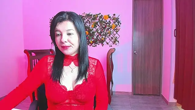 Snapshot of yuya_ss chatting on 10.11.25 yuya ss online show from 10.11.25