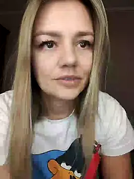 KrissSexi online show from 02.18.25