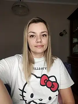 KrissSexi online show from 02.28.25