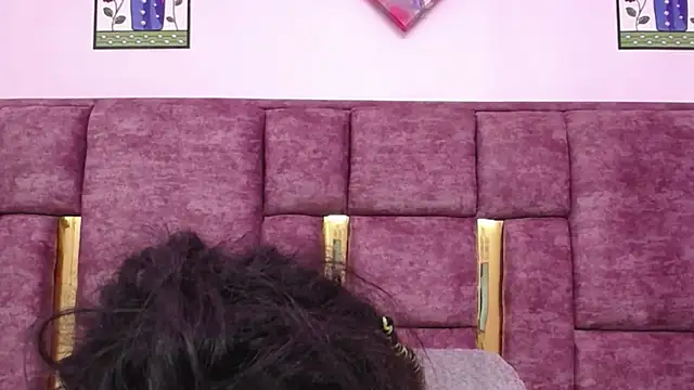 Snapshot of ORIANNA_BODMOD chatting on 02.22.25 ORIANNA BODMOD online show from 02.22.25