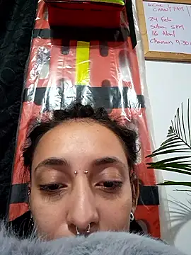 Snapshot of ORIANNA_BODMOD chatting on 01.06.26 ORIANNA BODMOD online show from 01.06.26