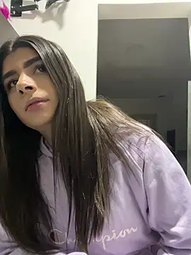 Snapshot of ZiaCalifa chatting on 01.15.25 ZiaCalifa online show from 01.15.25