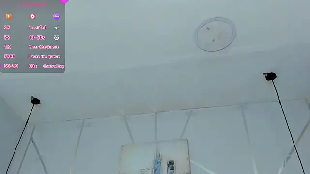 Snapshot of ZiaCalifa chatting on 03.15.25 ZiaCalifa online show from 03.15.25