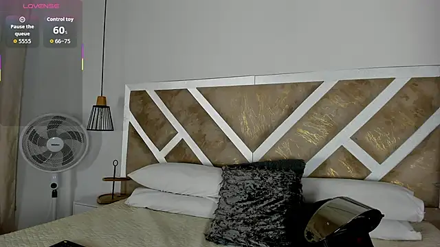 ZiaCalifa online show from 03.13.26